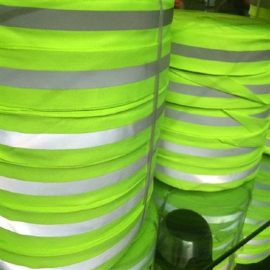 Kas tead helkurkangast?